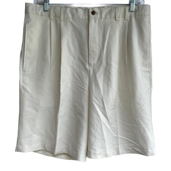 Caribbian Joe Other - Caribbean Joe Let Go Pleated Shorts Off White 36